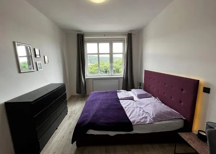 Διαμέρισμα Large 3 Bedroom With Skyline View